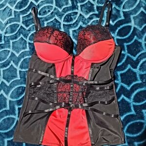 Elegant Red and Black Lace Bustier